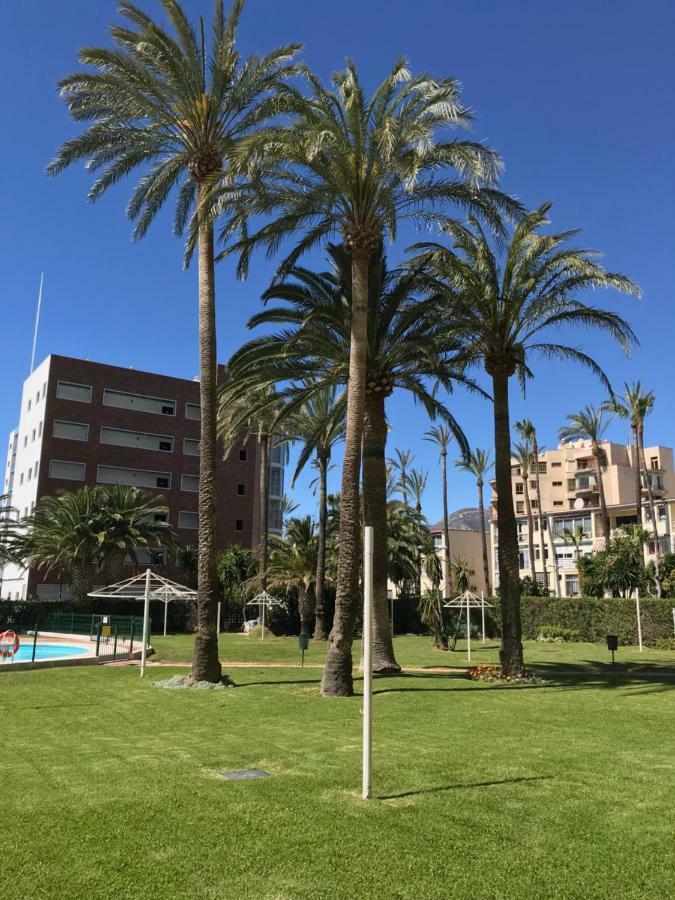 טורמולינוס Apartments "La Roca" מראה חיצוני תמונה