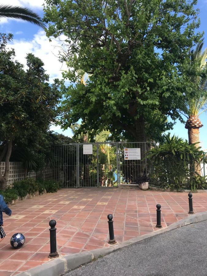 טורמולינוס Apartments "La Roca" מראה חיצוני תמונה